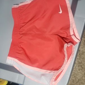 Girls Nike dri fit lined shorts. 4T